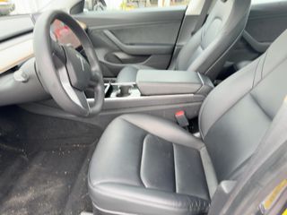 2020 Tesla Model 3 Performance - Interior Front Seat Image